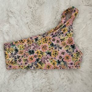 Skatie Ellis top in Florence